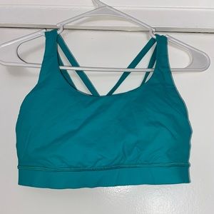 LuLuLemon - Sports Bra